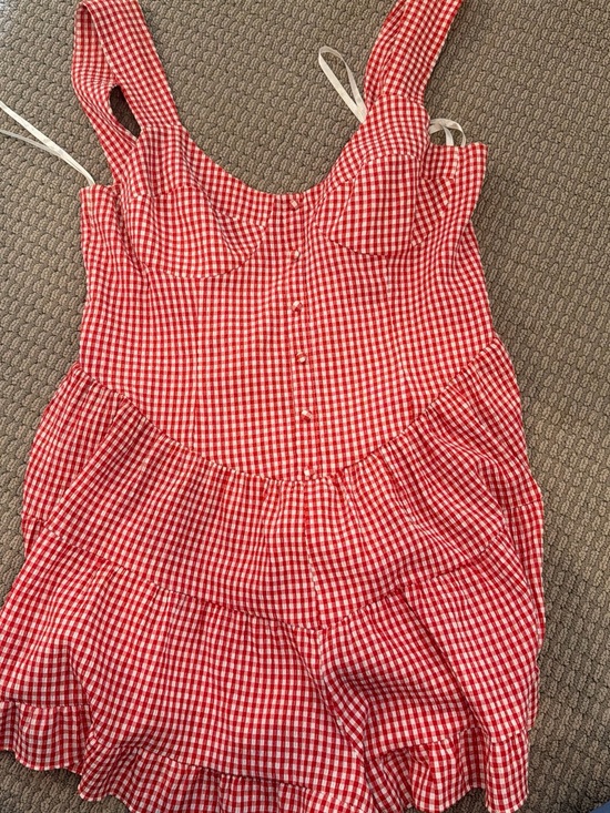 Gianni Bini Dresses & Skirts - Red Gingham Tiered romper Gianni Bini size Large
